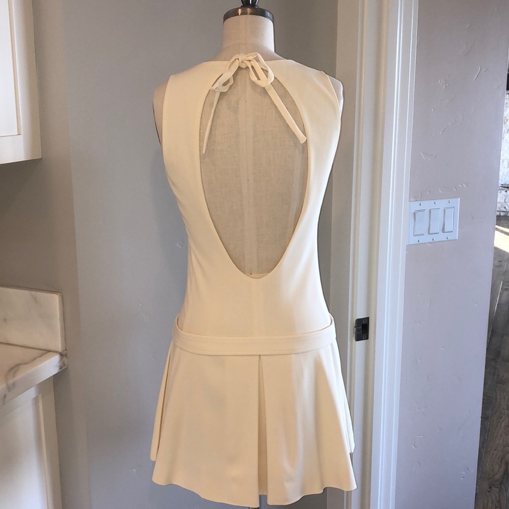 ☆ Prada Sleeveless Open-Back Belted Waist Dress ☆ - Picture 6 of 7